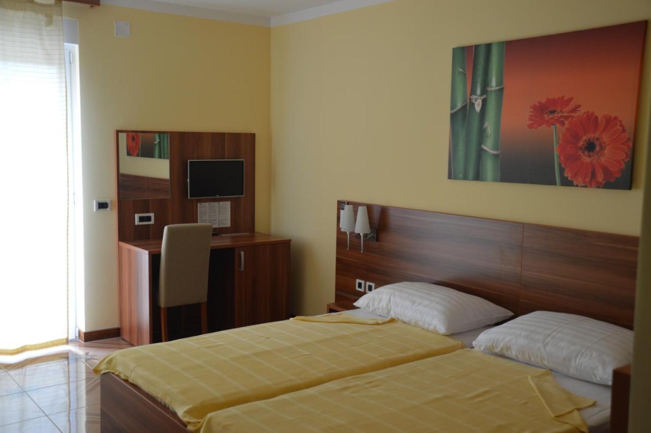 Bed & Breakfast Grgic Novigrad Istria Pokoj fotografie