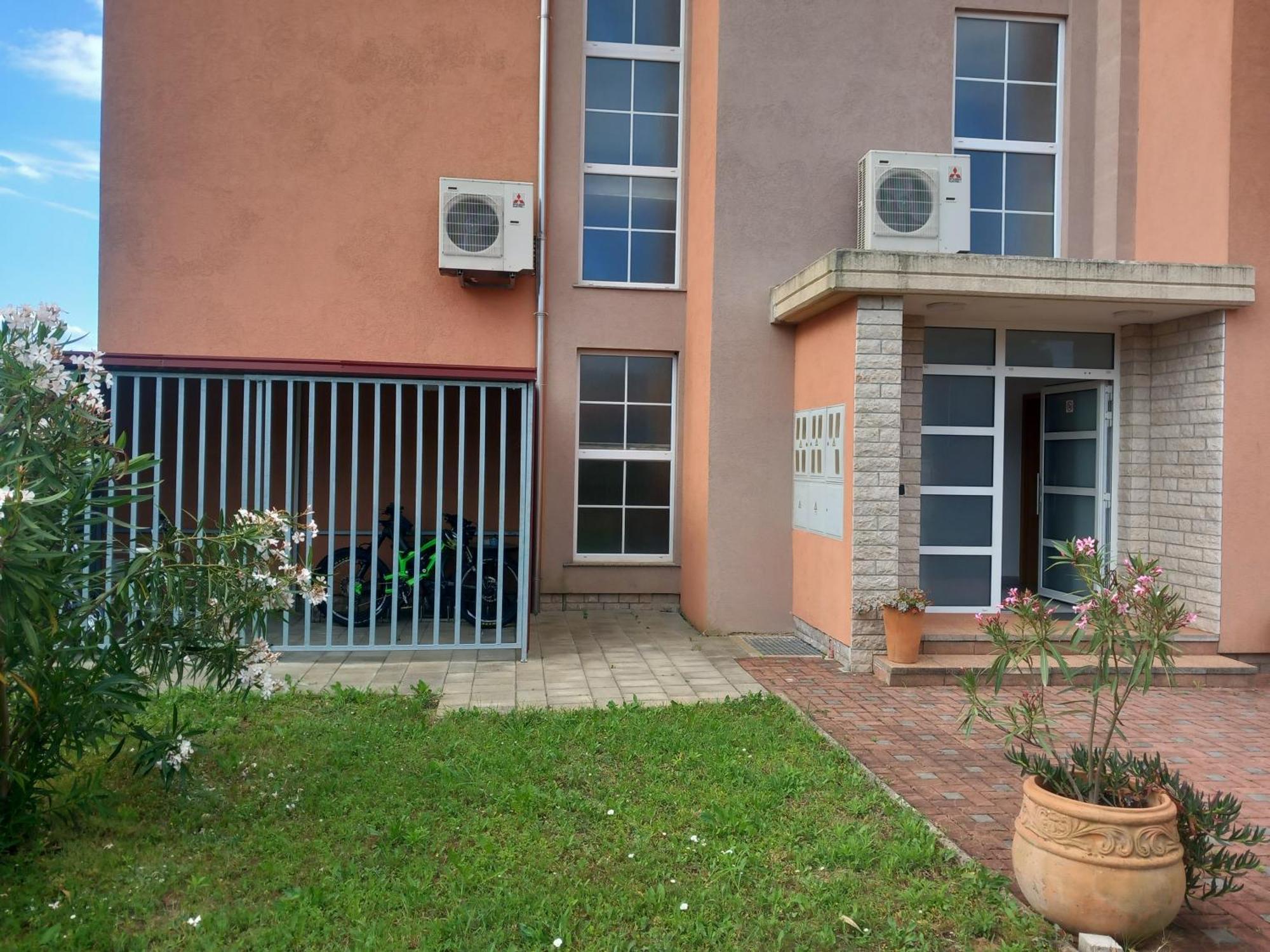 Bed & Breakfast Grgic Novigrad Istria Exteriér fotografie