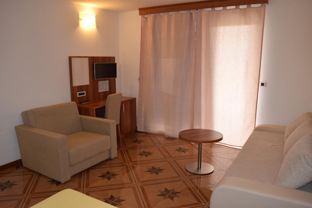 Bed & Breakfast Grgic Novigrad Istria Exteriér fotografie