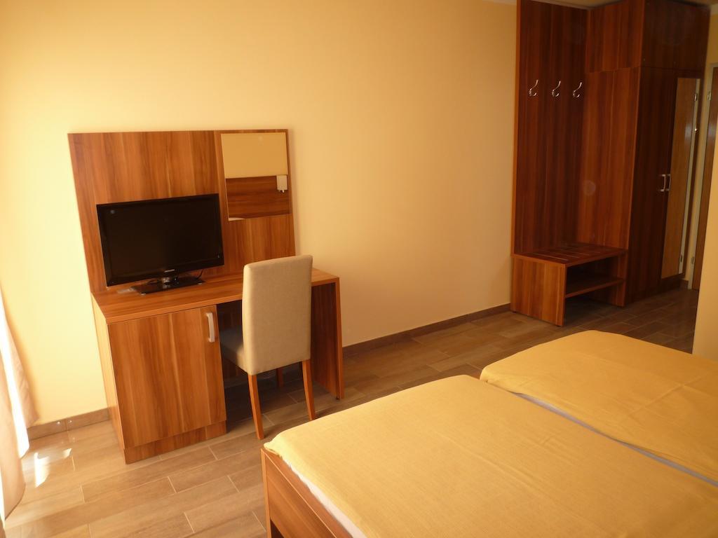 Bed & Breakfast Grgic Novigrad Istria Pokoj fotografie